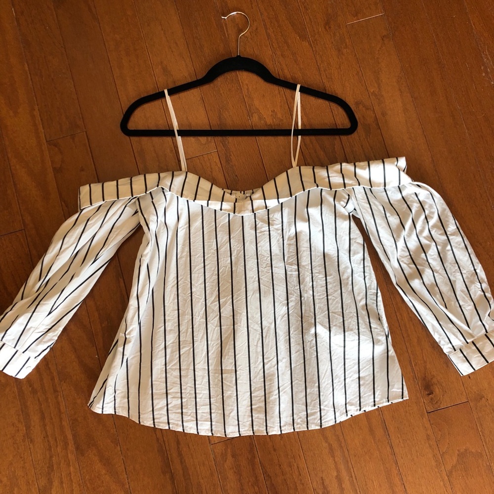 Leith Off the shoulder top with spaghetti straps